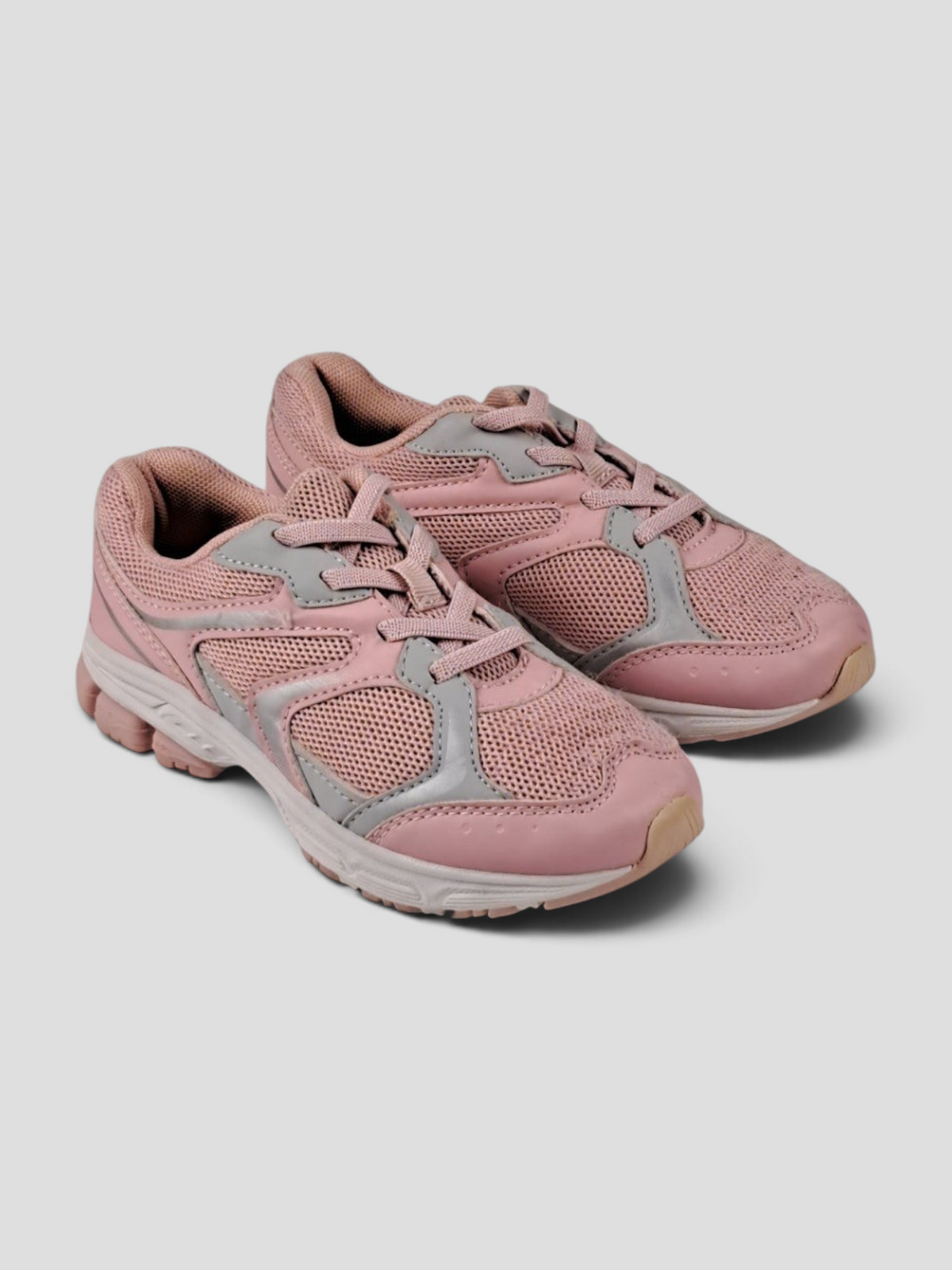 Revolution Sneakers 30
