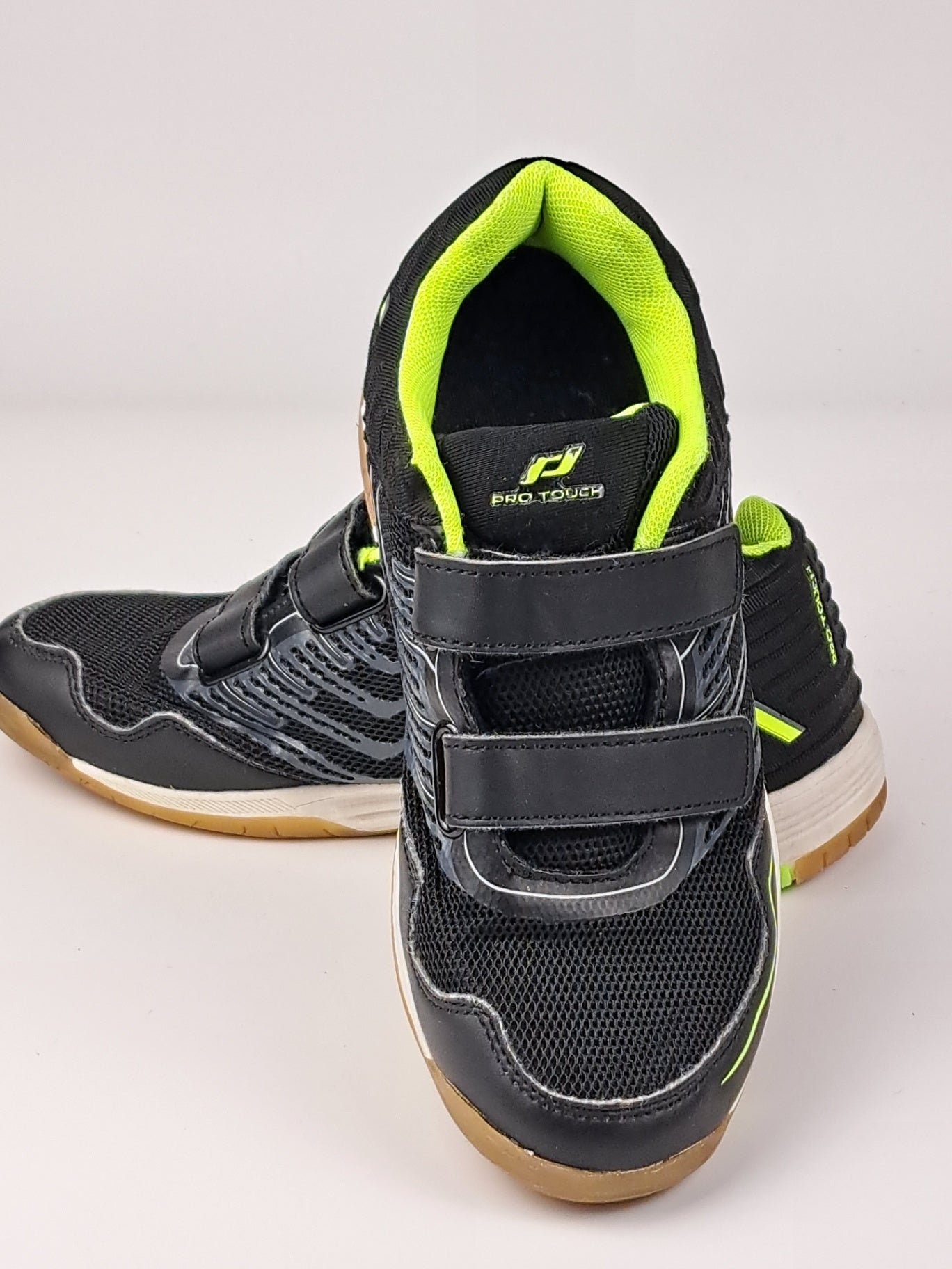 Pro Touch Sneakers 33