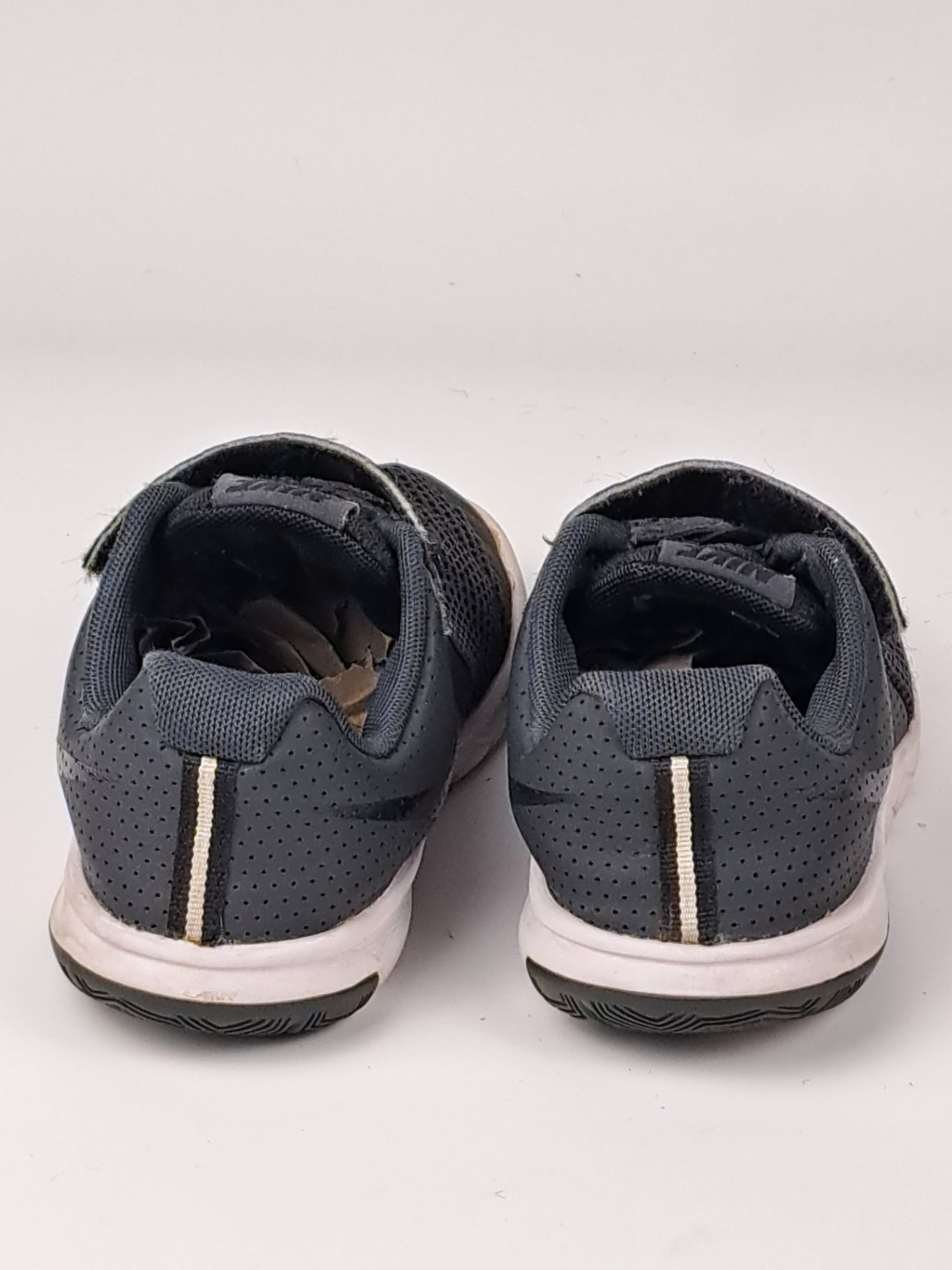 Nike Sneakers 30