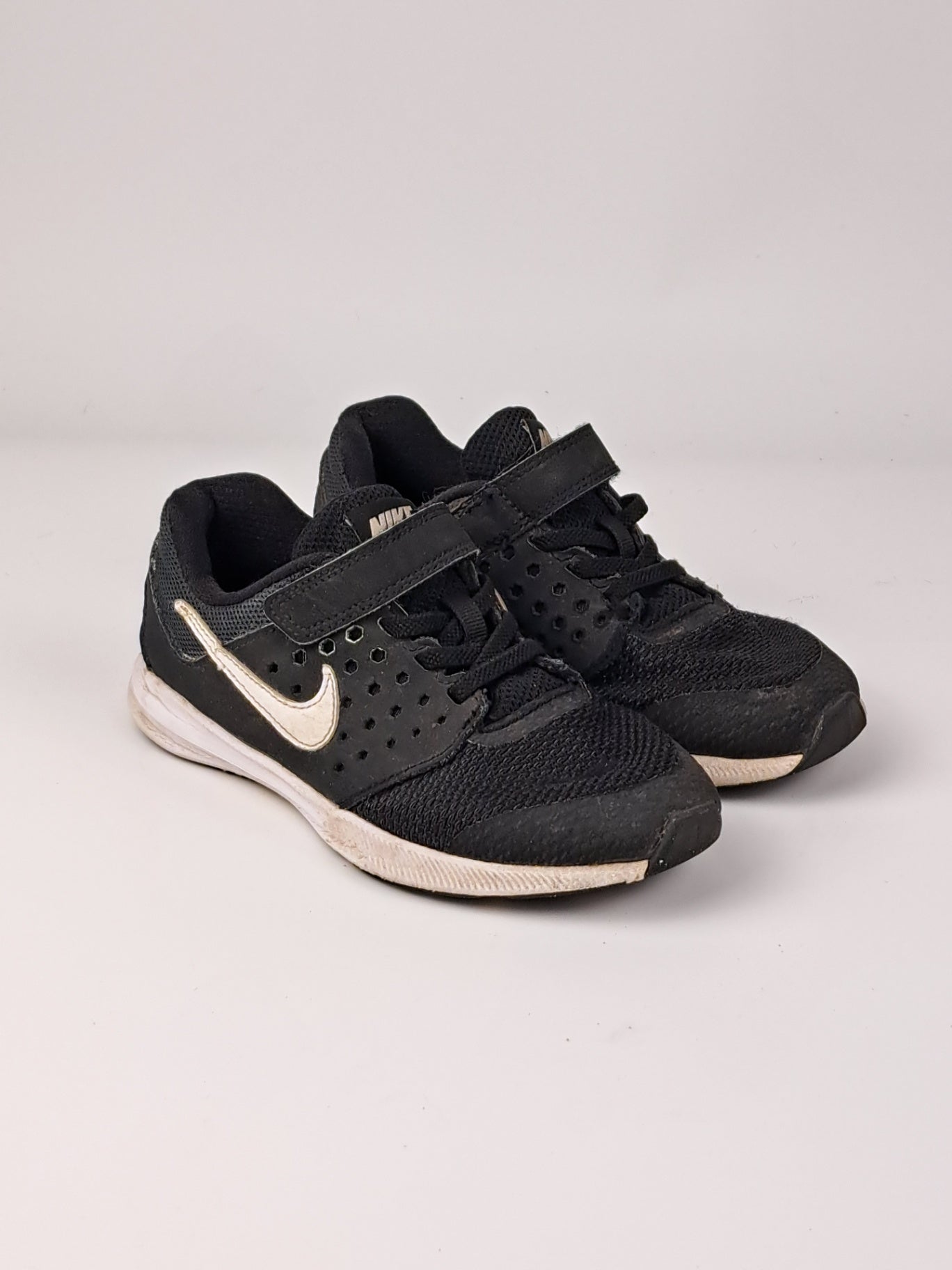 Nike Sneakers 30