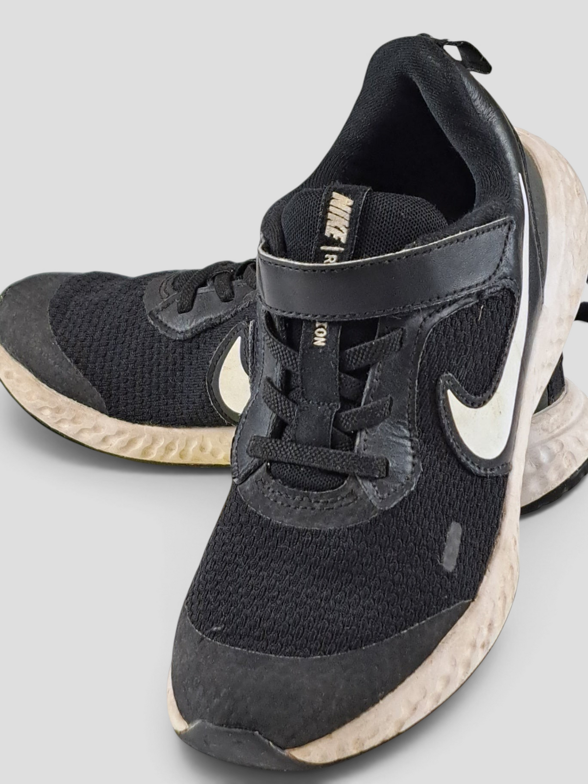 Nike Sneakers 33