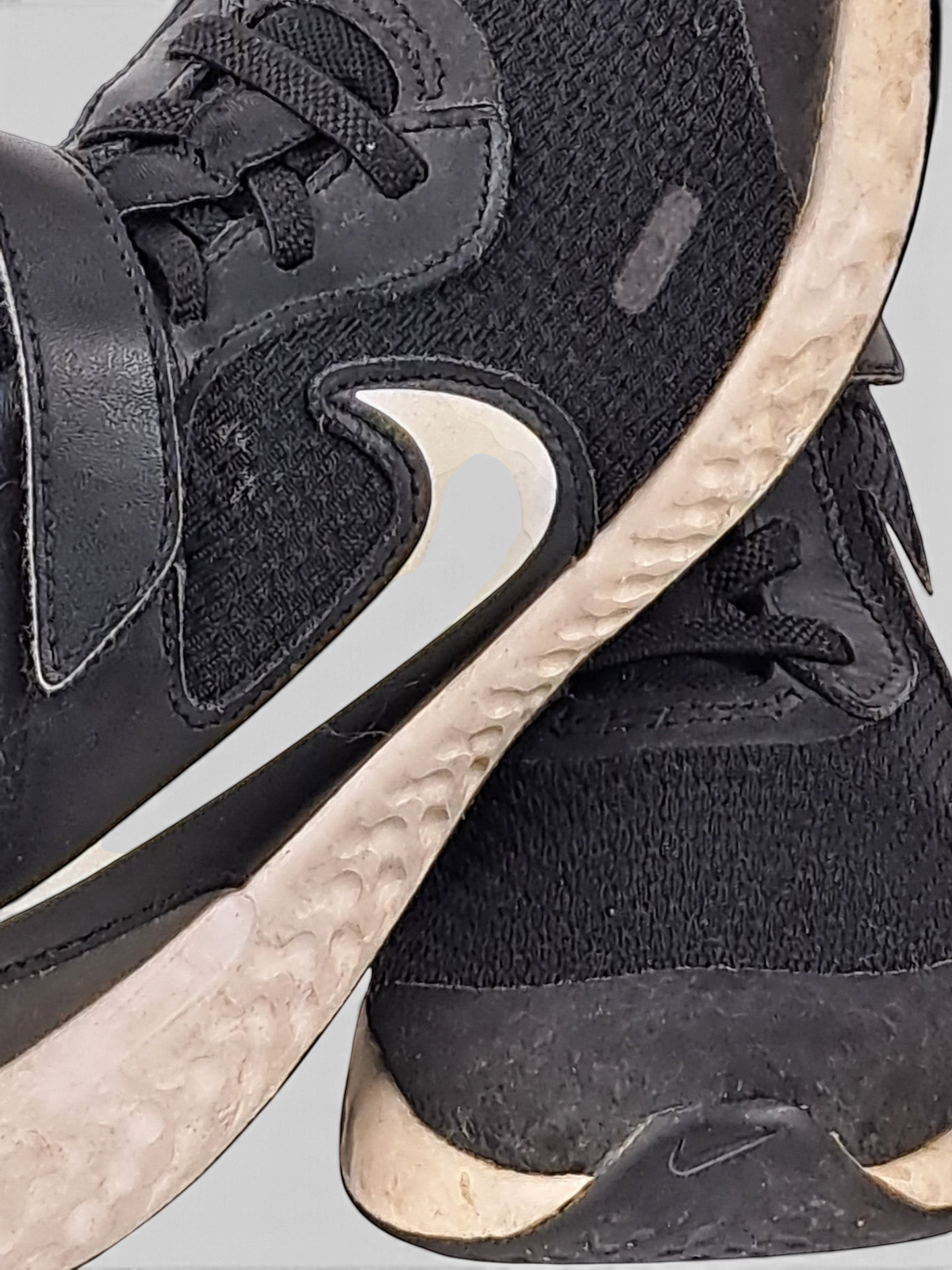 Nike Revolution Sneakers 28