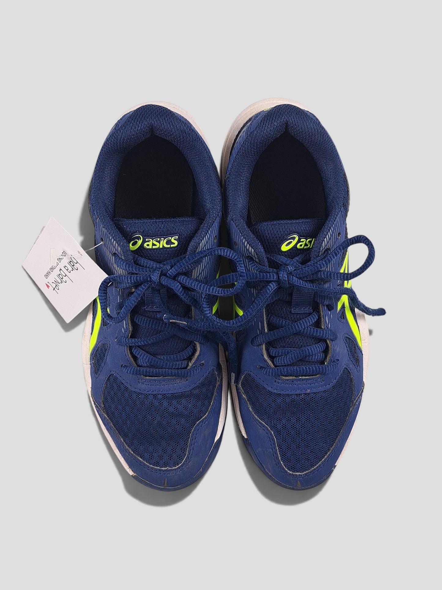 BaraBarnet Asics blue mesh sneakers with neon yellow accents and lace-up closure