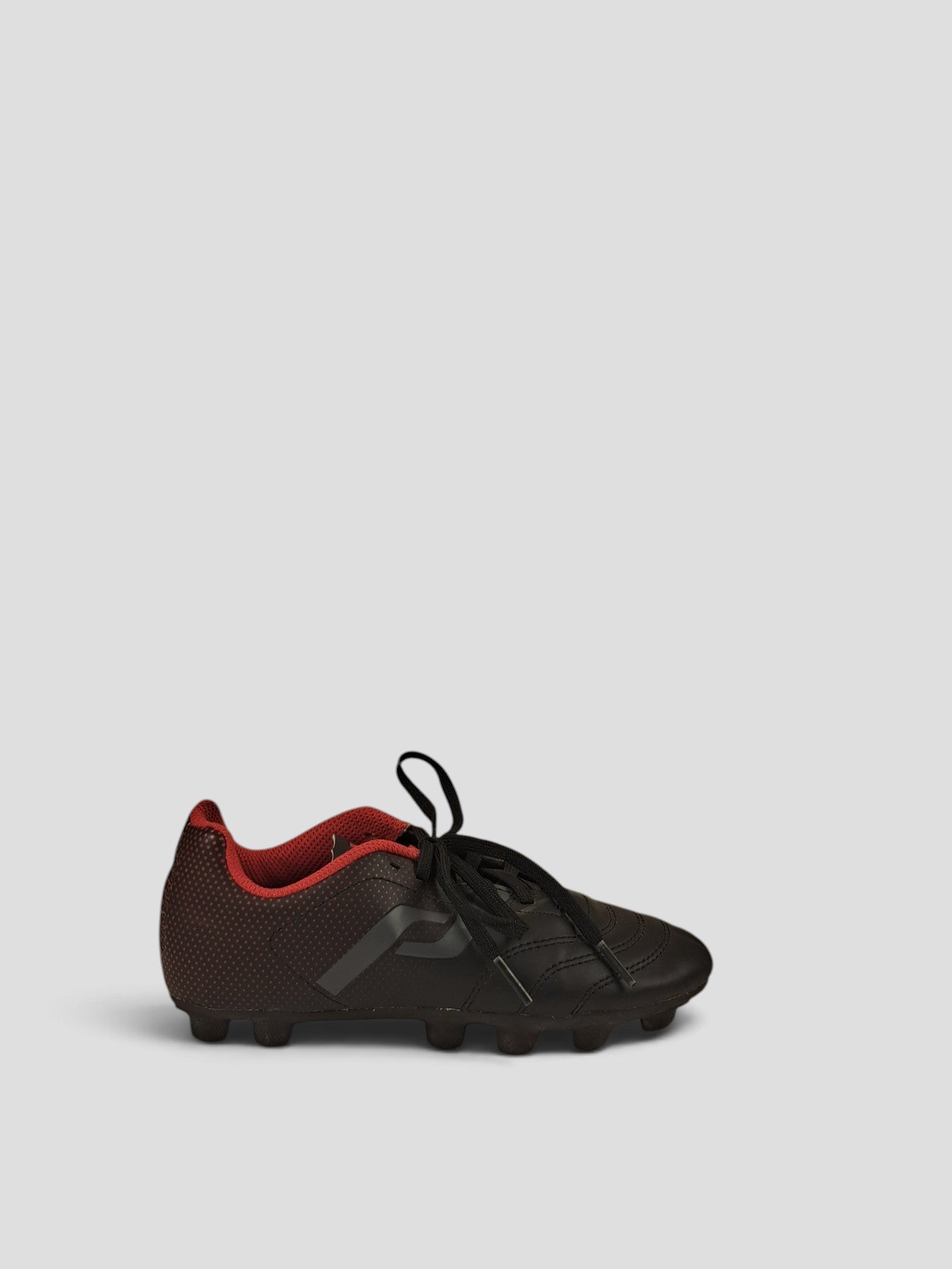 BaraBarnet ProTouch black football cleats with red interior lining and lace-up closure
