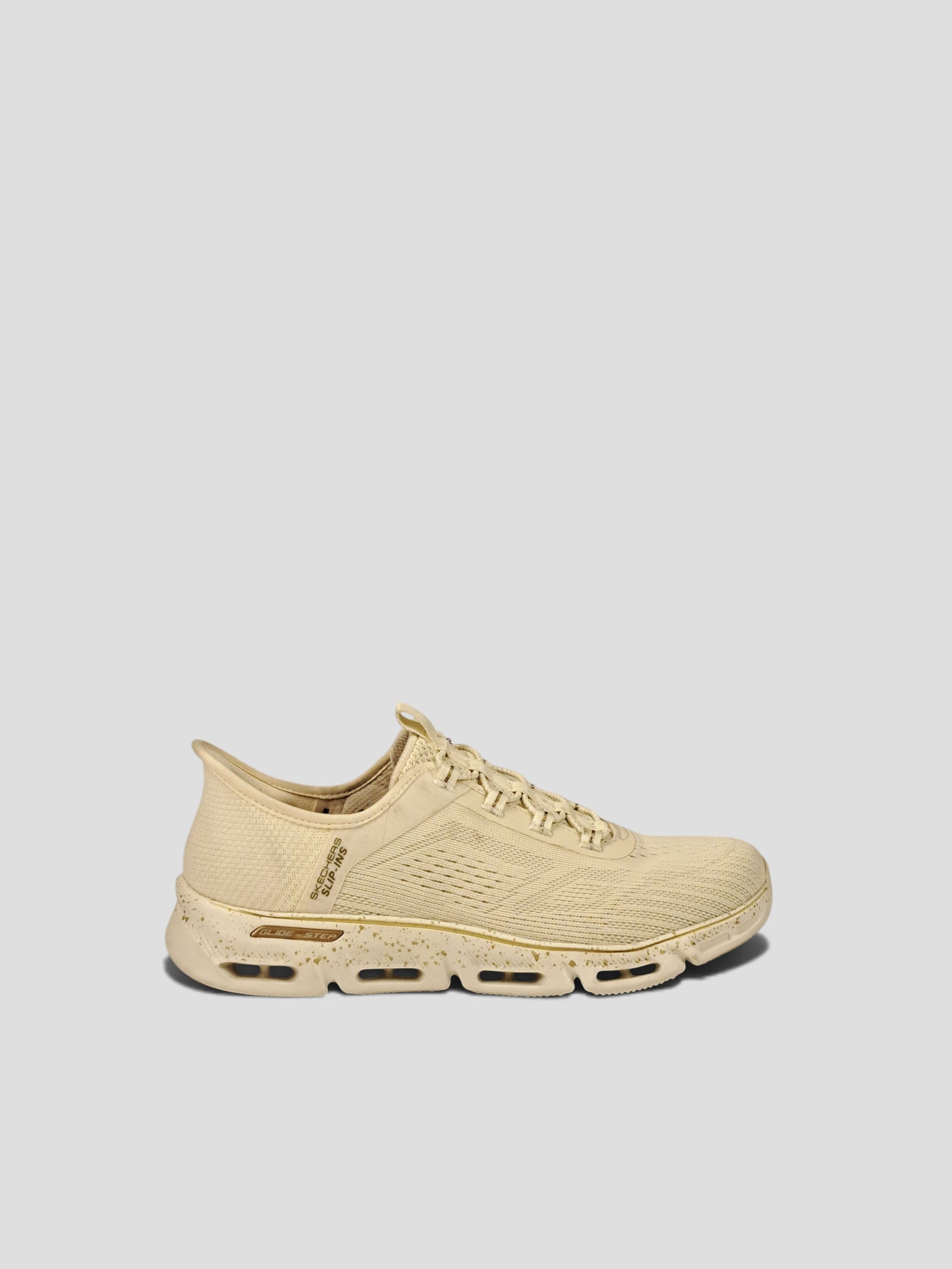 BaraBarnet Skechers beige slip-in sneakers with a speckled midsole and breathable mesh upper